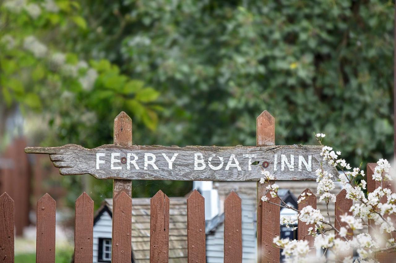 The Ferry Boat Bed & Breakfast *